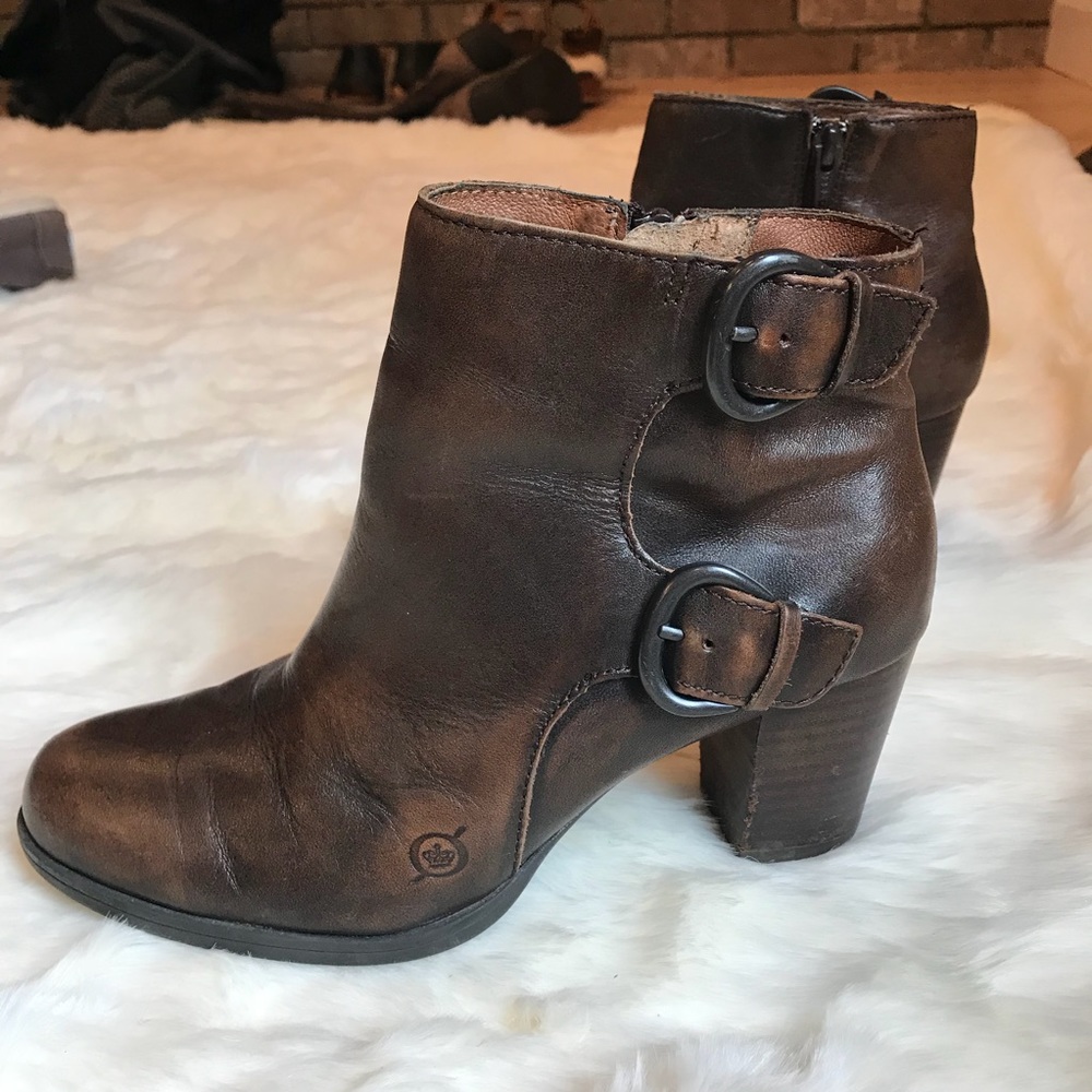 Born Brown Ankle Boots Size 6.5